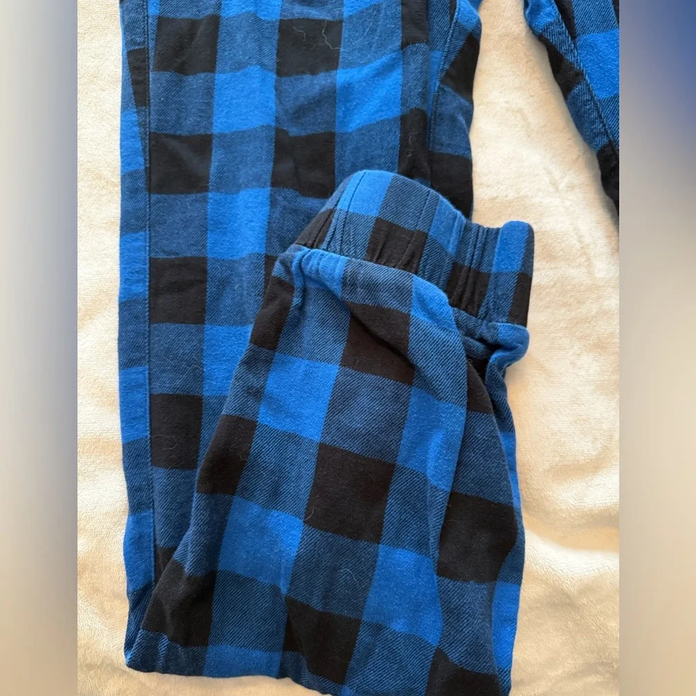 Men’s American Eagle Outfitters Blue and Black Plaid PJ Bottoms - Picture 3 of 7